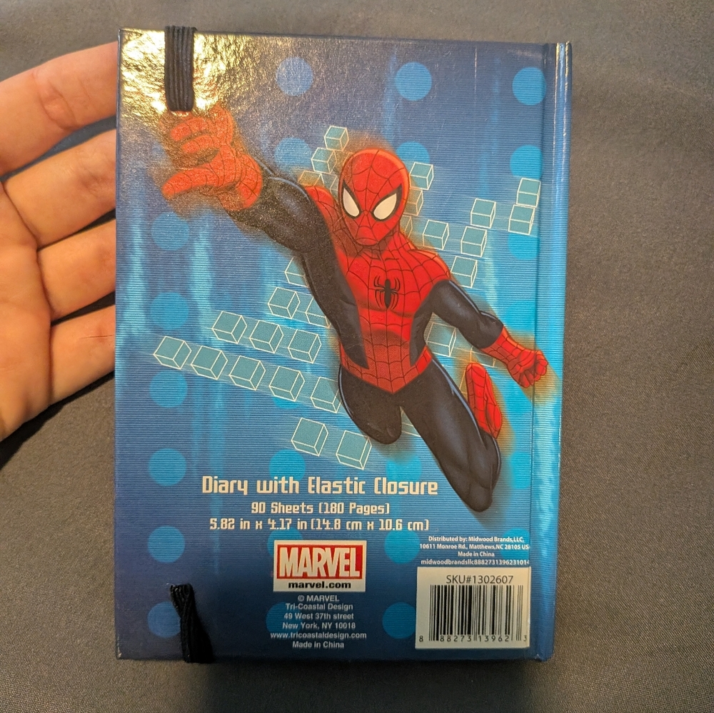 Small Spider-Man Journal - Picture 2 of 3